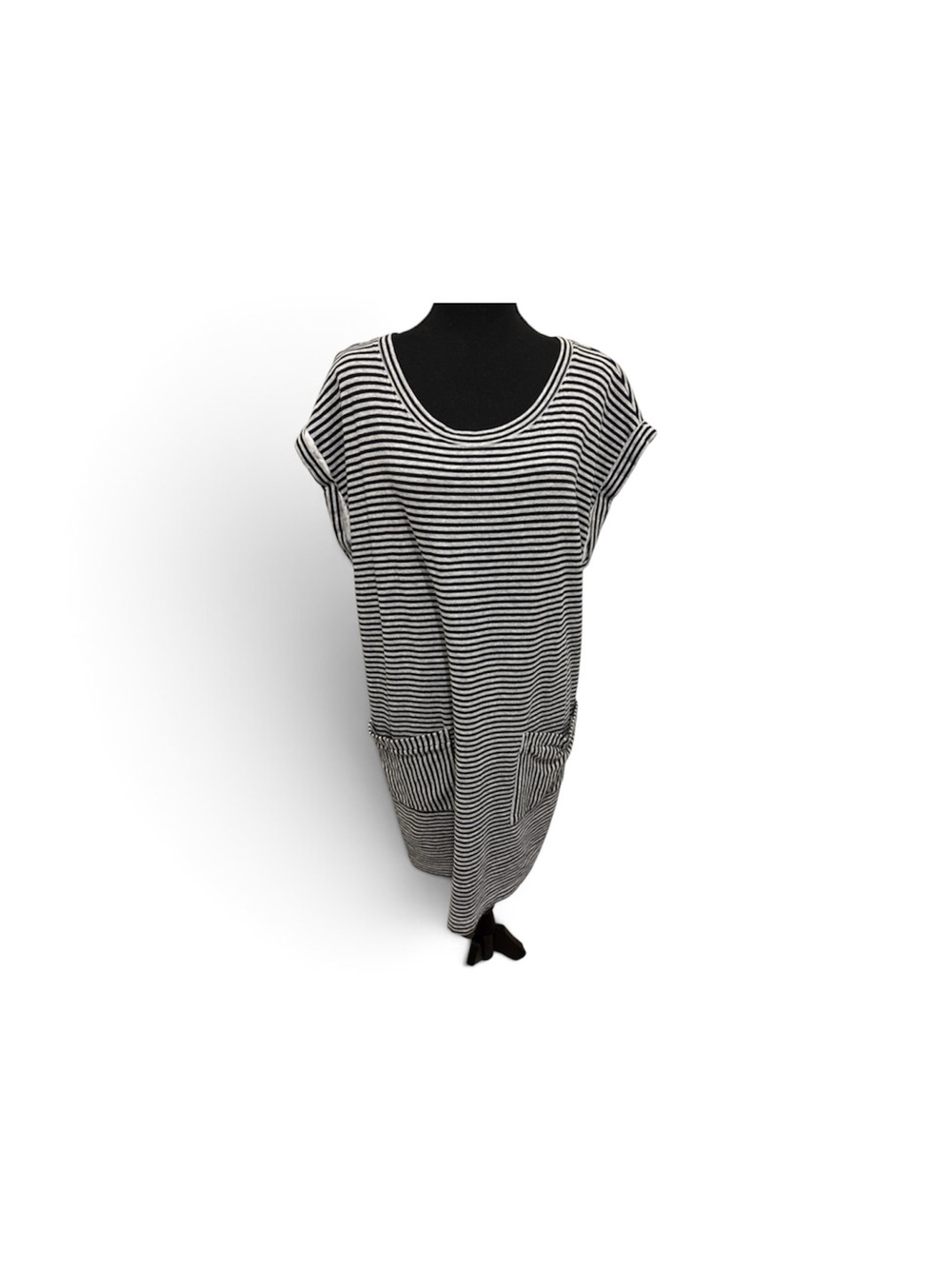 Athleta Black & White Ease Up dress